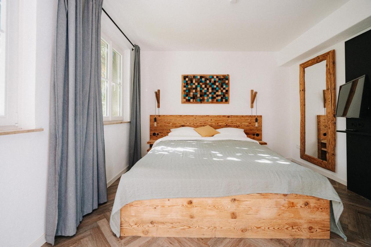 Appartement Residenz Bella Italia - Charmante Unterkunft Im Herzen Von Wuerzburg Mit Balkon, Terrasse Und Parkplatz Im Innenhof! Buitenkant foto
